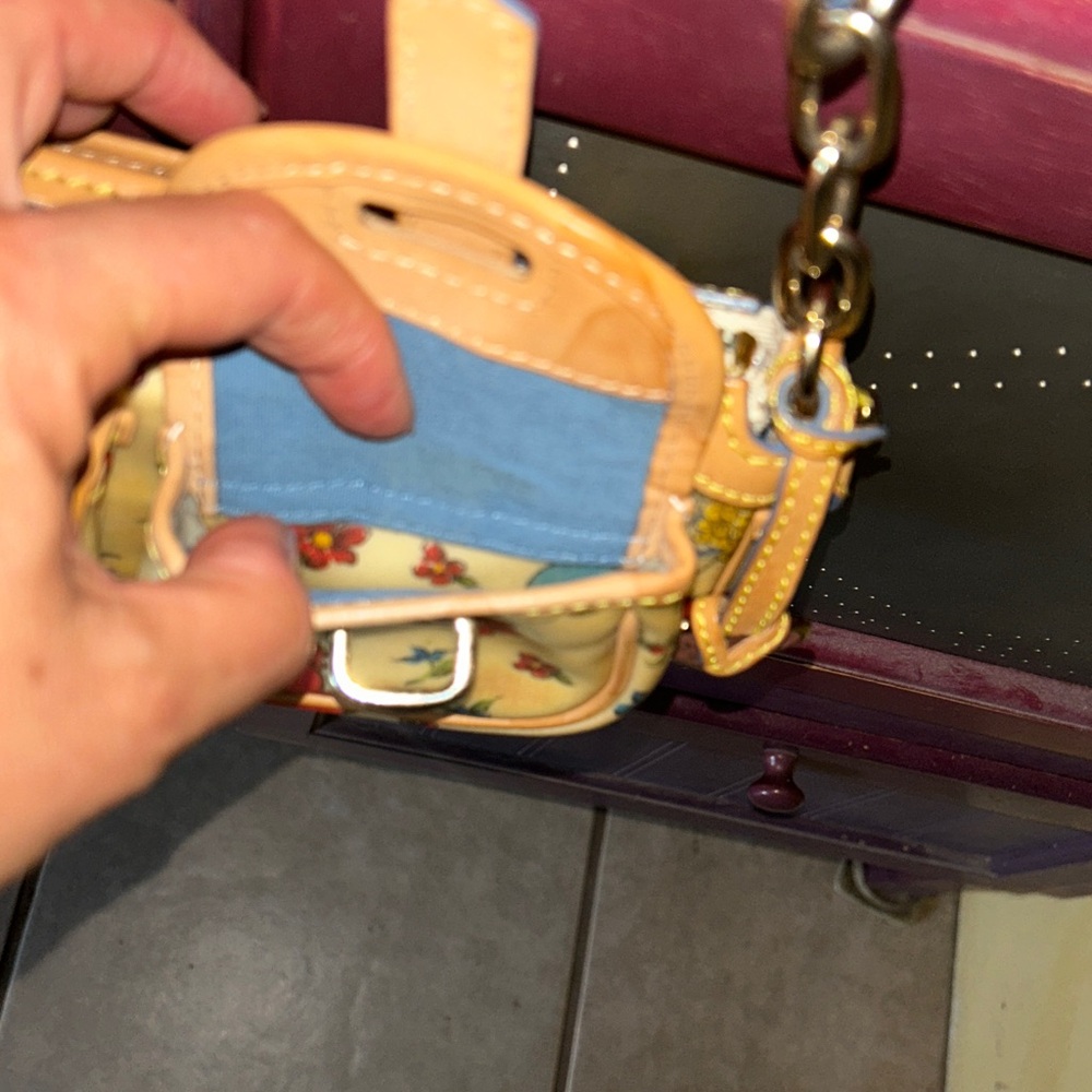 Dooney & Bourke Rainbow Zipper Bag RARE - Picture 8 of 14